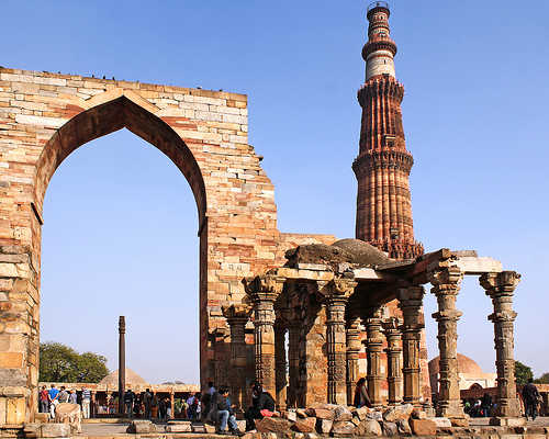 qutub minar iron pillar