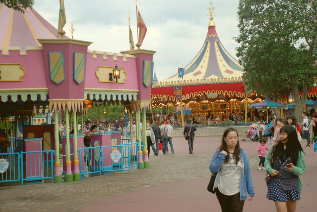 the inside of the hong kong Disneyland Marvelous world!