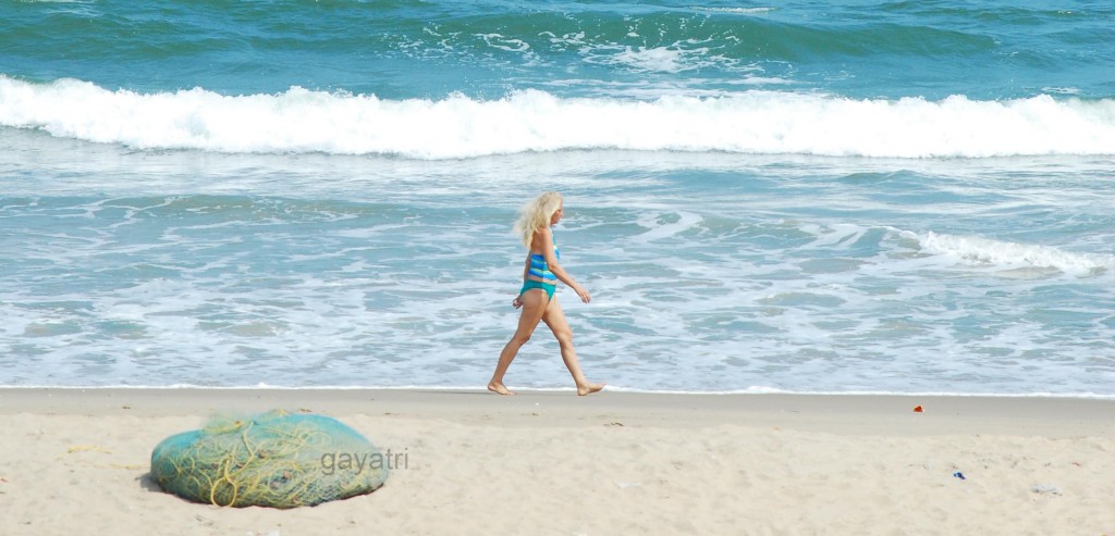 A walk across Bodhi Beach pondicherry