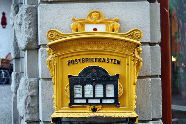 Post box courier comparison online