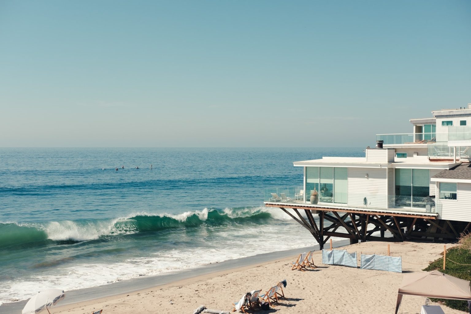 Top Tips For Obtaining A Mortgage To Buy A House Abroad