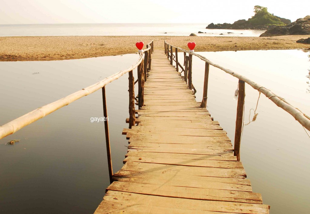 Ohm beach, the paradise bridge