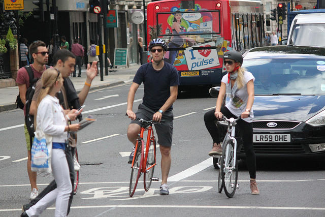 Cycle in London