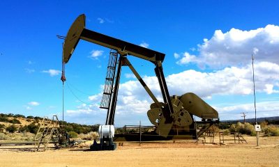 saudi-oil-rig-halves-production